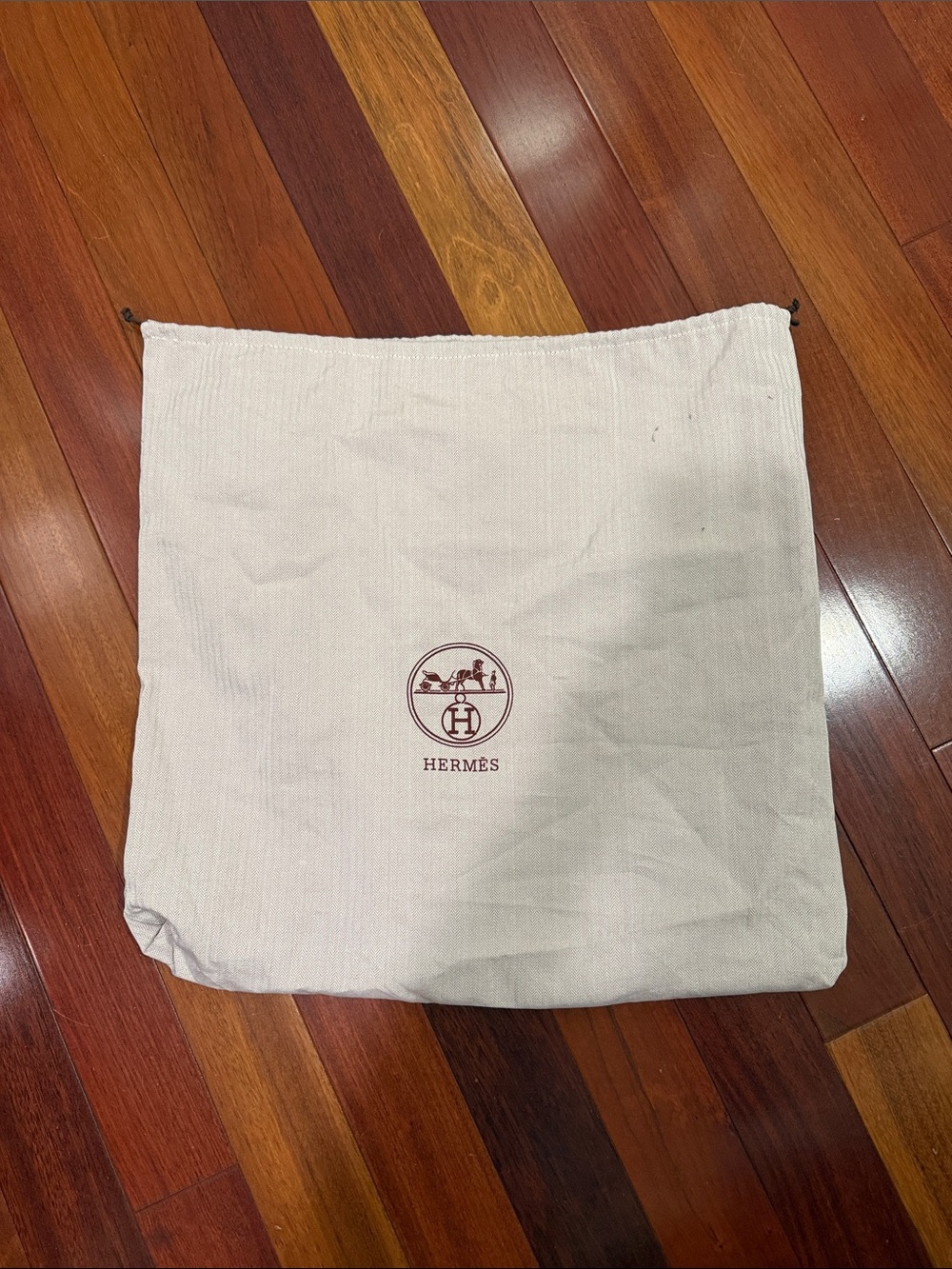 Hermes Cream Dust Bag - Luxury Home Bag Accessory